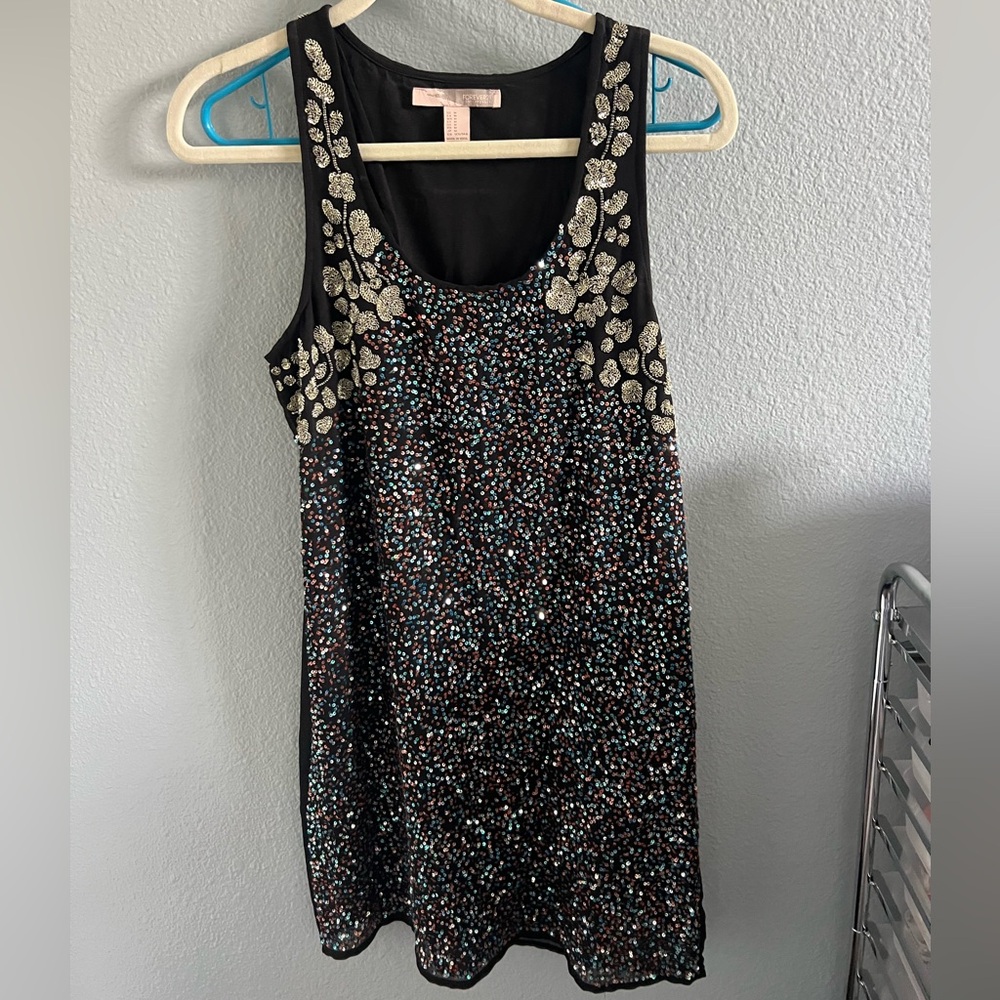 M     forever 21 sequin mini dress